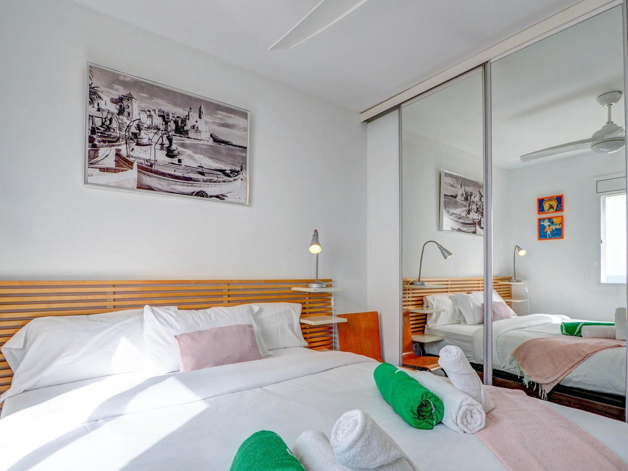 Marina Duplex By Hello Homes Sitges Exterior photo